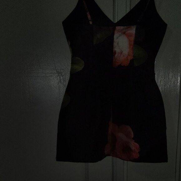 Floral Print Dress with Spaghetti Straps - Picture 7 of 8